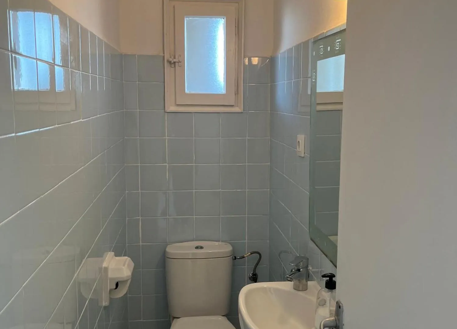 Beachfront 3-Bedroom Apartment Calafell