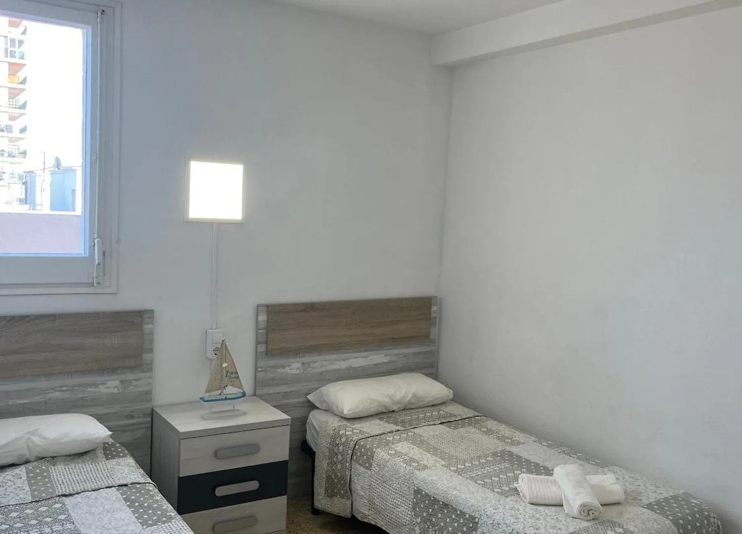 Beachfront 3-Bedroom Apartment Calafell