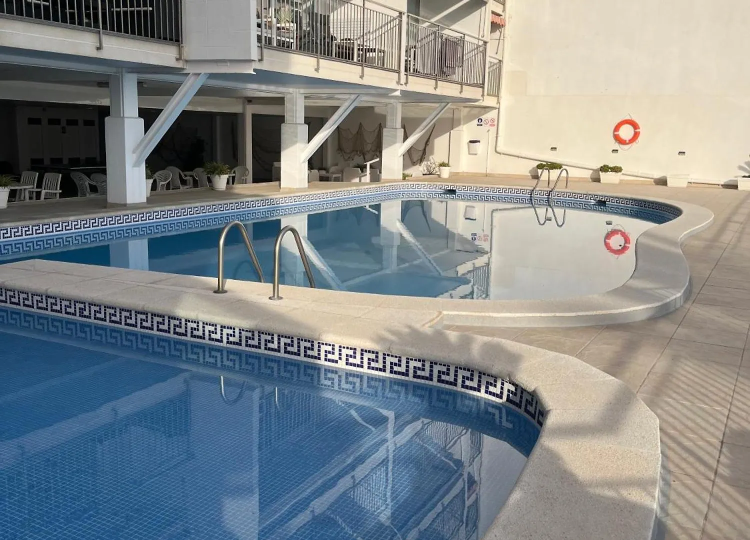 Beachfront 3-Bedroom Apartment Calafell