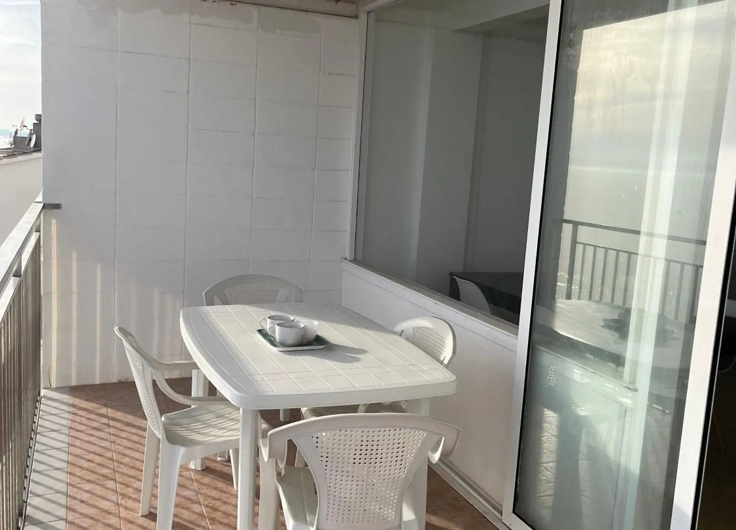 Beachfront 3-Bedroom Apartment Calafell