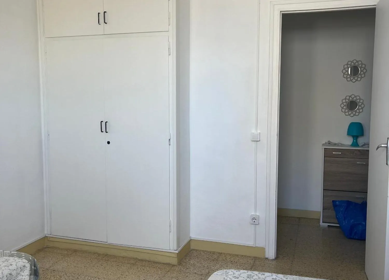 Beachfront 3-Bedroom Apartment Calafell 0*,  Spanje